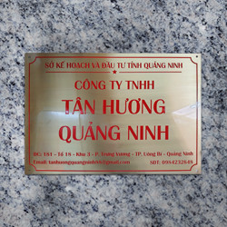Biển công ty đẹp chất liệu đồng - Mẫu 11